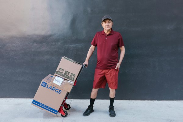 Diable pour transporter : choix pratique pour tous vos besoins